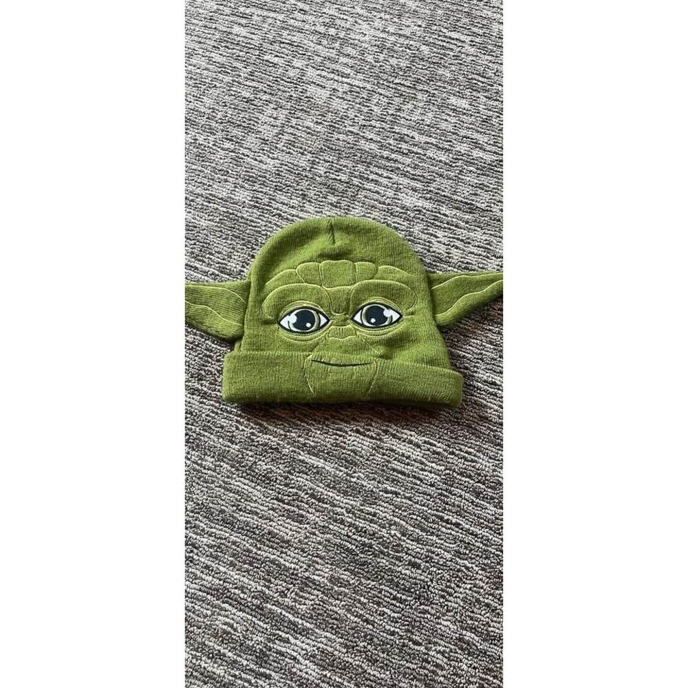 Star Wars Yoda Green Knit Beanie Hat with Ears Embroidered Character Winter Cap